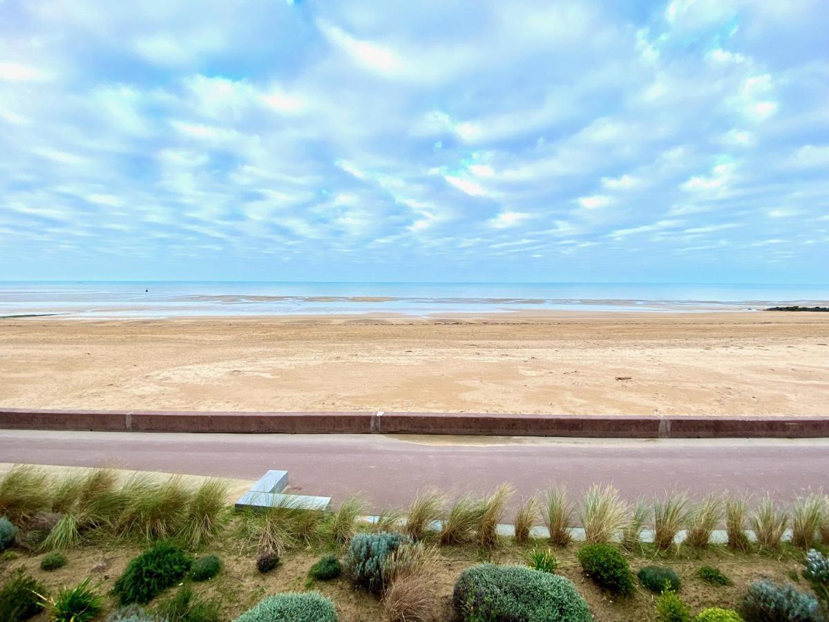 Acamar, Appartement En Front De Mer Avec Parking Privee Courseulles-sur-Mer Kültér fotó